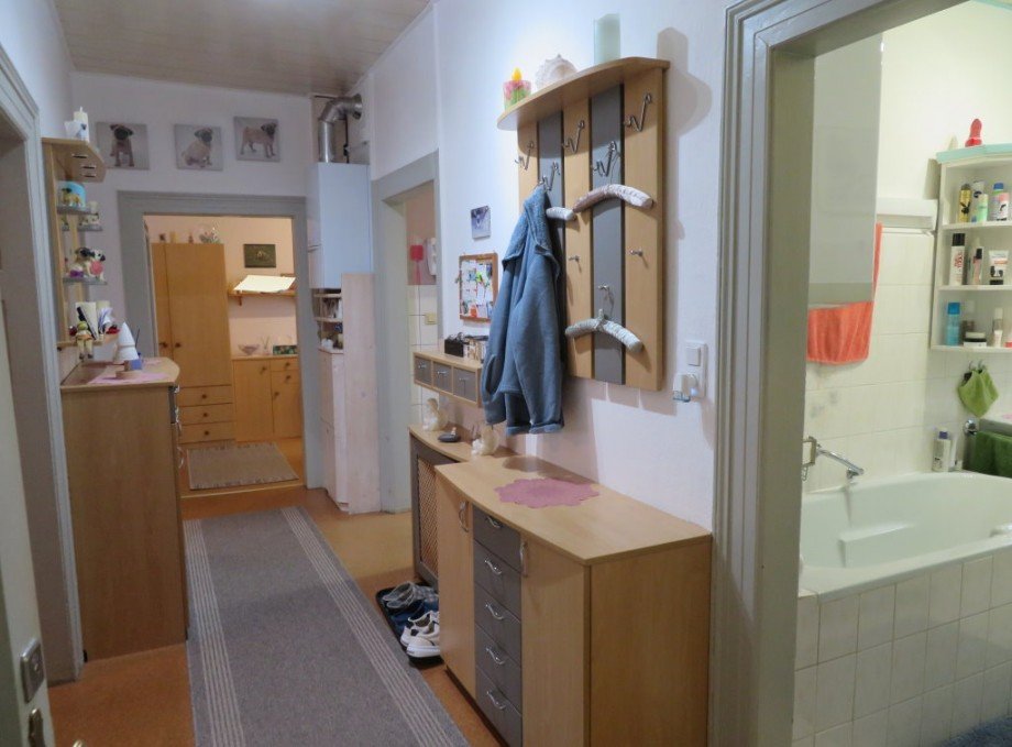 7 Erdgeschoss Eingang Flur Mehrfamilienhaus Bamberg