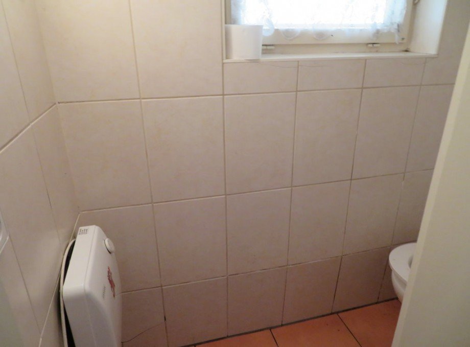 19 Erdgeschoss WC Haus Bischberg
