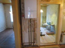 18 1.Obergeschoss Blick K�che+Arbeiten BAMBERG-N�HE KETTENBR�CKE: HAUS MIT 4 WOHNUNGEN (= 1 WOHN. LEER!!) AUF 220m2 F�R 759.000,-EURO