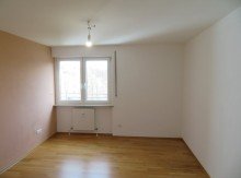 20 Schlafen BAMBERG-OST-N�HE BAMBADOS: MODERNISIERTE 3-ZIMMER-WOHNUNG(=SOFORT FREI) MIT BALKON F�R 229.000,-EURO