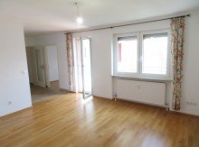 13 Wohnen BAMBERG-OST-N�HE BAMBADOS: MODERNISIERTE 3-ZIMMER-WOHNUNG(=SOFORT FREI) MIT BALKON F�R 229.000,-EURO