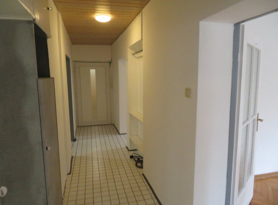 21 Flur Wohnung Bamberg