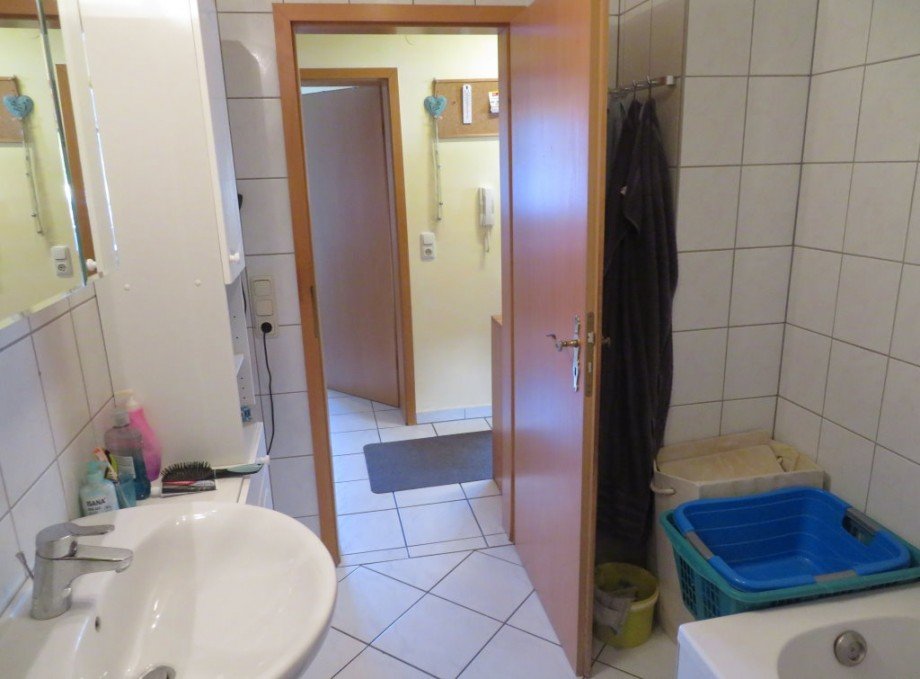 10 Bad Wohnung Memmelsdorf
