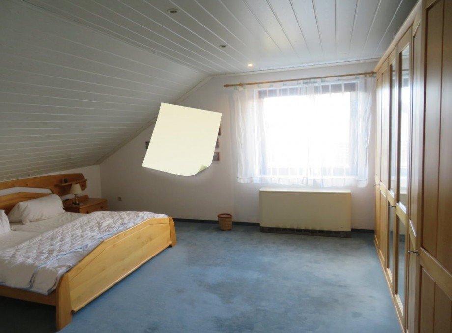 20 Dachgeschoss Schlafen Zweifamilienhaus Hirschaid