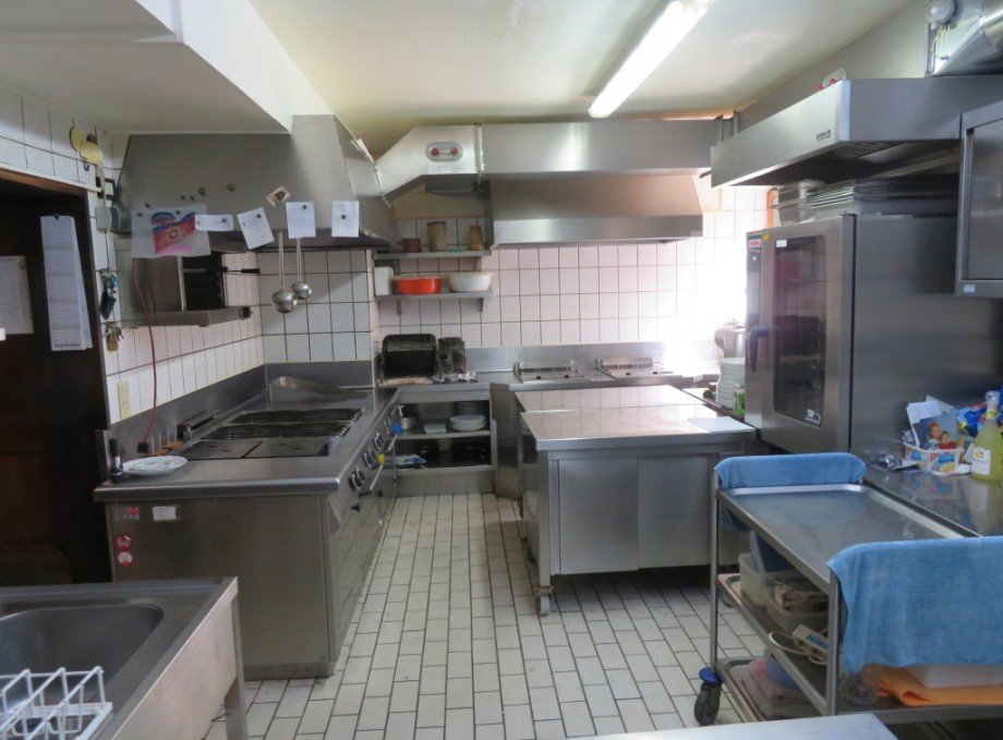 11 Gastst�tte K�che Mehrfamilienhaus Oberschleichach
