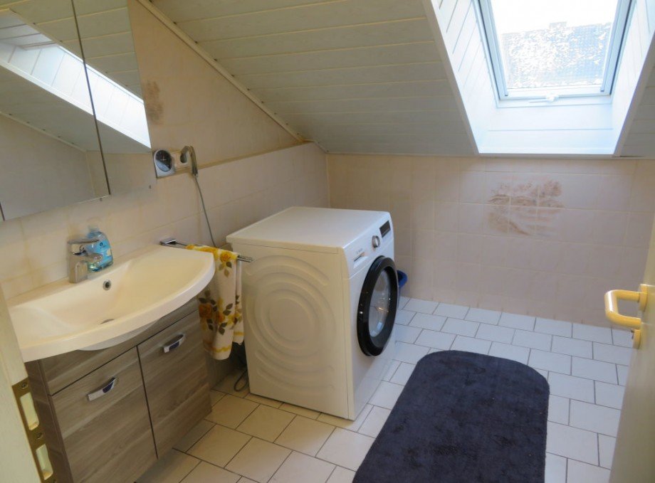 21 Dachgeschoss Bad Zweifamilienhaus Eggolsheim