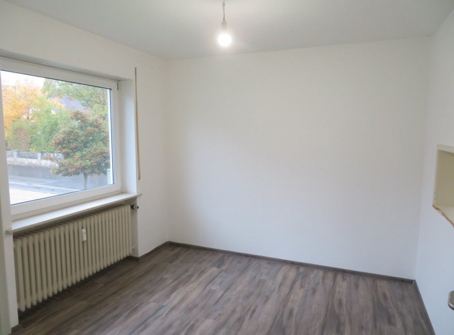 18 Essen Erdgeschoss Wohnung Mehrfamilienhaus Lauter