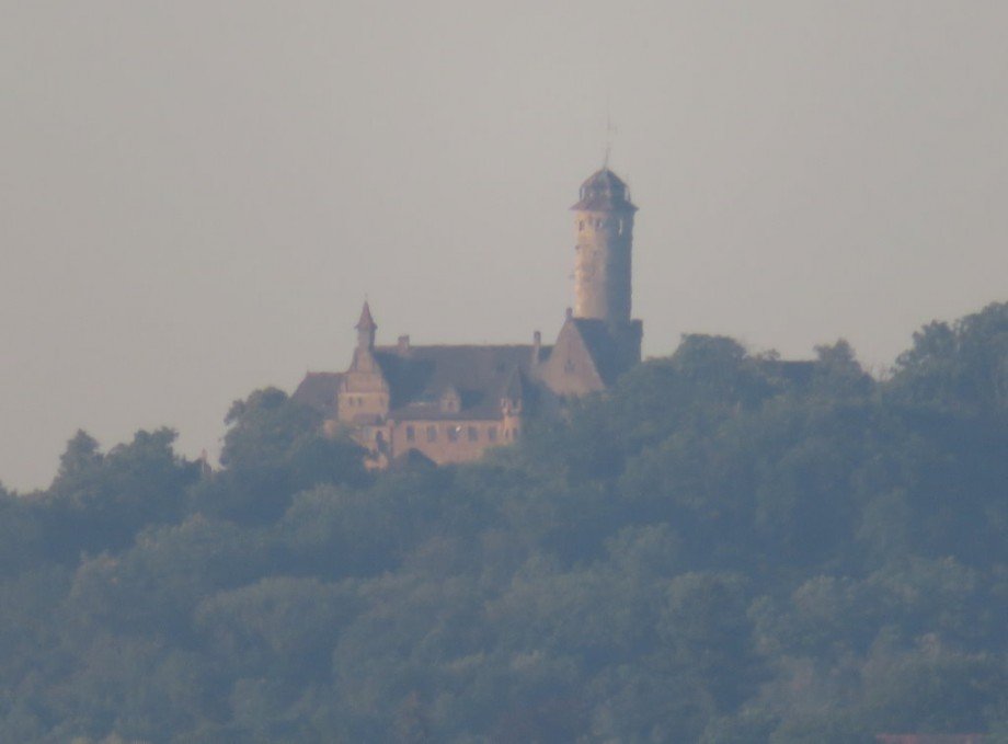 3 vergr��erter Ausblick zur Altenburg Freizeitgrundst�ck Hallstadt