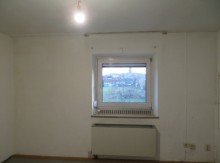 9 Wohnen BAMBERG-N�HE BAHNHOF: 3-ZIMMER-WOHNUNG(= SOFORT FREI!!) + BAD MIT FENSTER F�R 169.000,-EURO