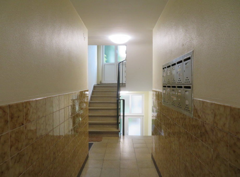 6 Hauseingang Treppenhaus Wohnung Bamberg