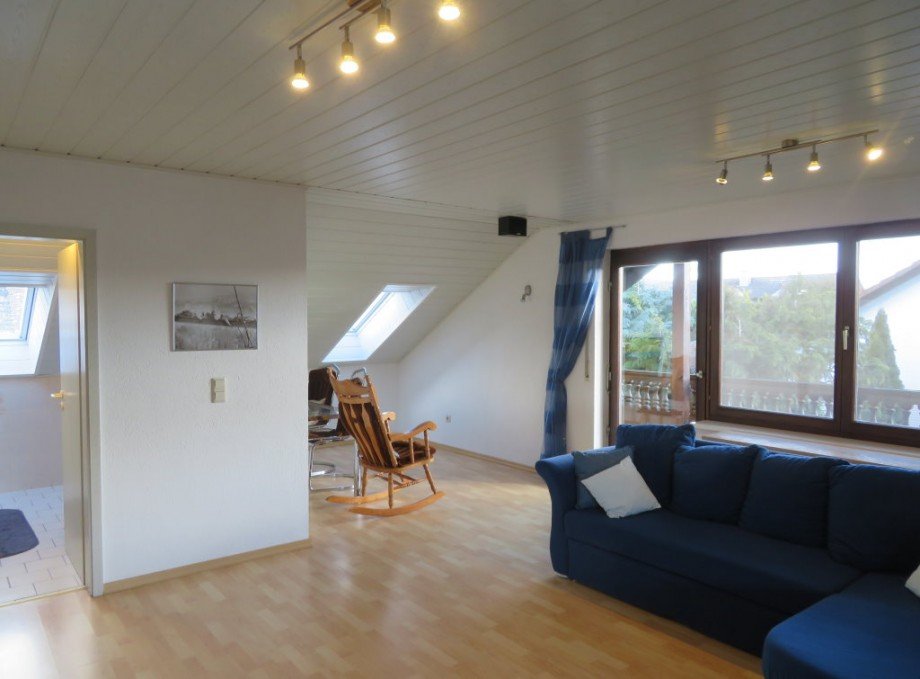 23 Dachgeschoss Wohnen Zweifamilienhaus Hirschaid