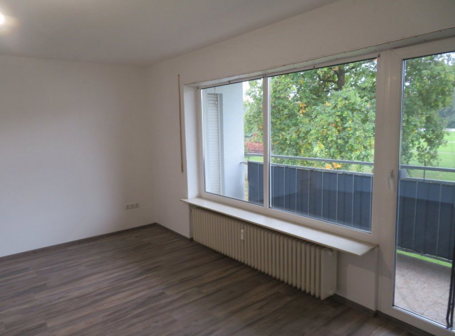 15 Wohnen Erdgeschoss Wohnung Mehrfamilienhaus Lauter