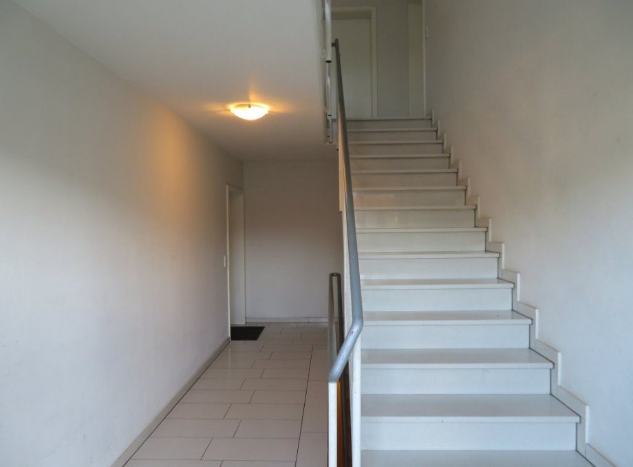 5 Eingang Treppenhaus Wohnung Bamberg