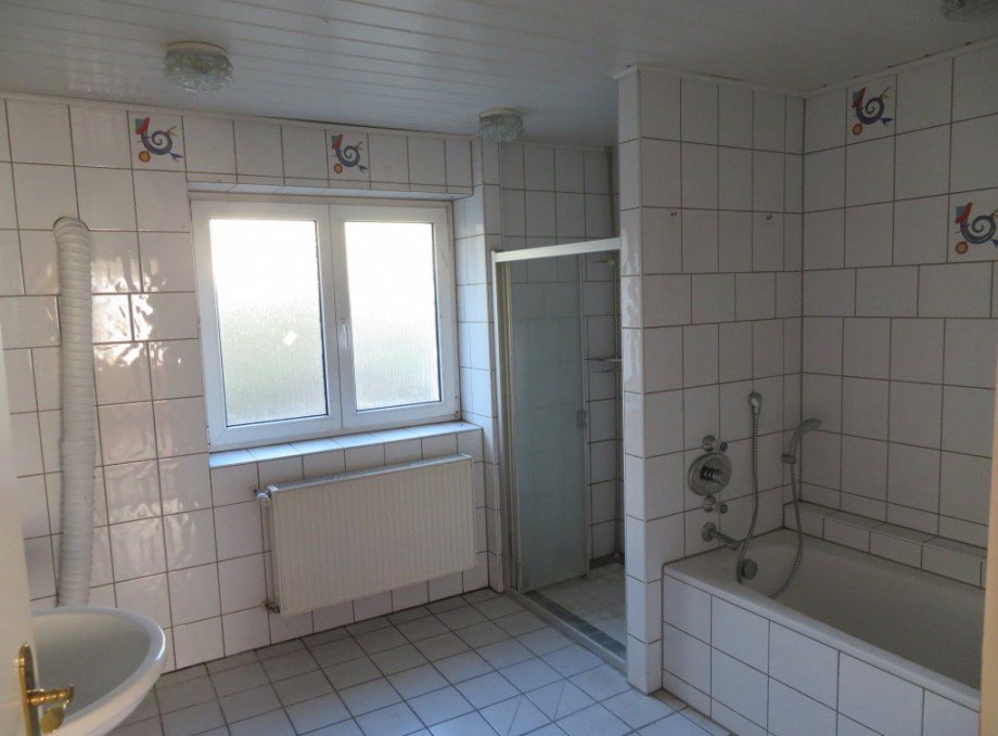 10 Erdgeschoss Bad Haus Stegaurach