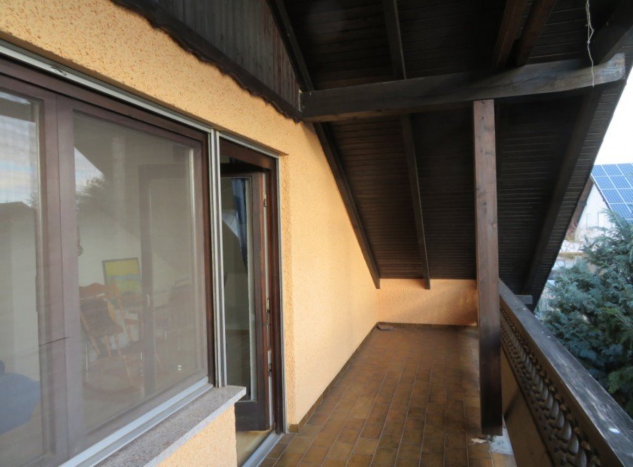 24 Dachgeschoss Balkon Zweifamilienhaus Eggolsheim