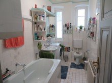 8 Erdgeschoss Bad BAMBERG-N�HE KETTENBR�CKE: HAUS MIT 4 WOHNUNGEN (= 1 WOHN. LEER!!) AUF 220m2 F�R 759.000,-EURO