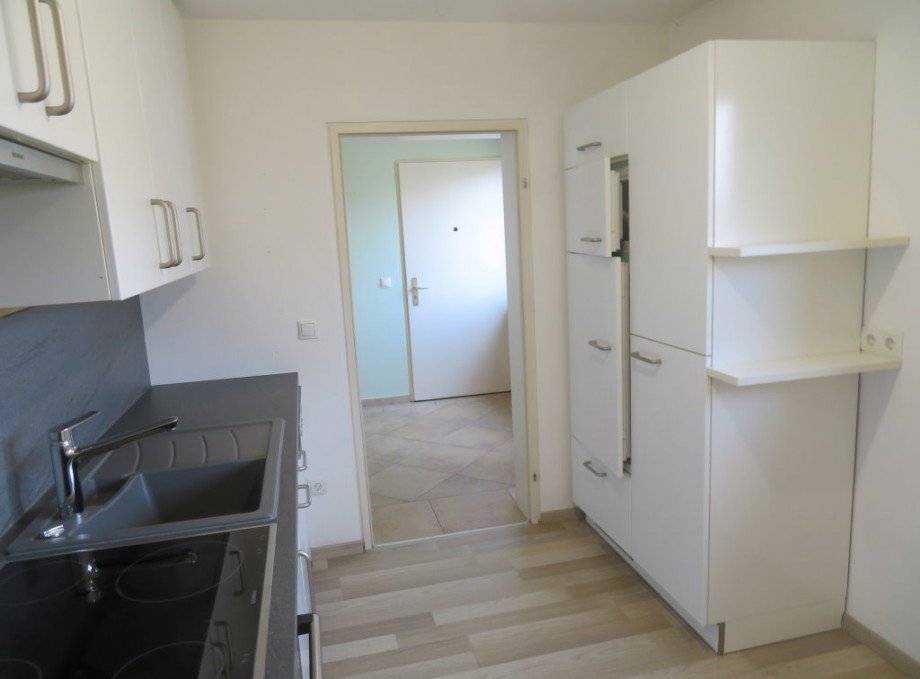 9 moderne K�che Wohnung Bamberg