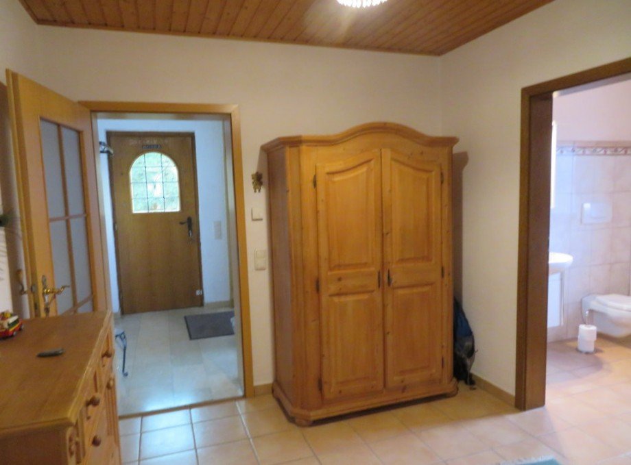 7 Eingang Diele Zweifamilienhaus Eggolsheim