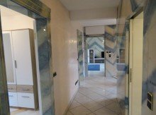 11 Obergeschoss Flur STEGAURACH-SEEH�FLEIN: FREISTEHENDER  BUNGALOW AUF ca.1732m2 F�R 524.000,-EURO